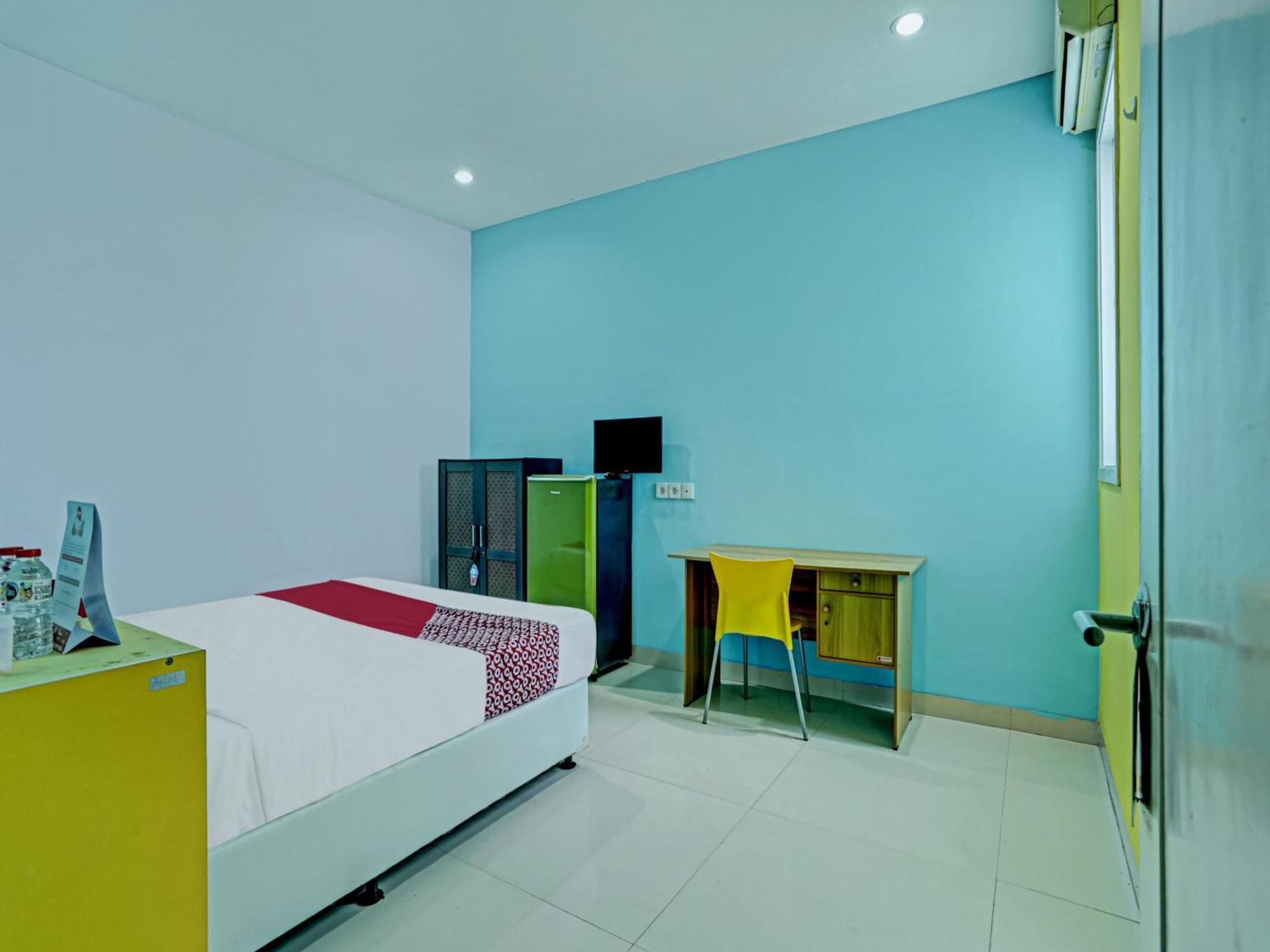Oyo 3856 Tizta Suites Bali Sanur Esterno foto